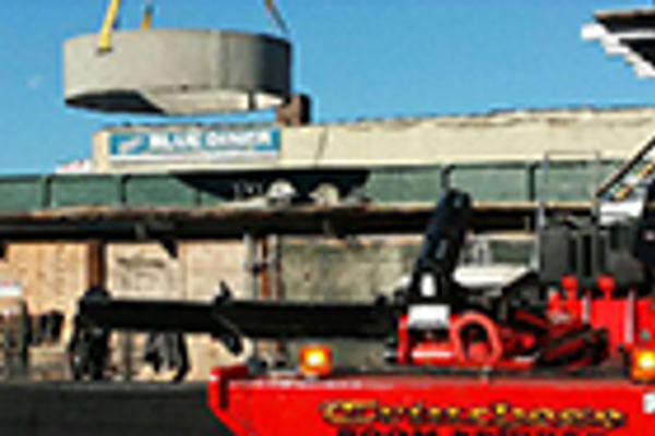Trinchese boom crane lifting drywell